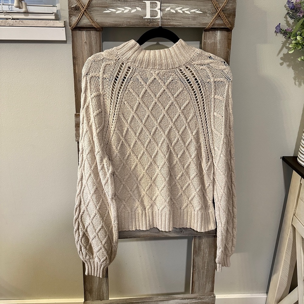 American Eagle Cream Cable Knit Sweater